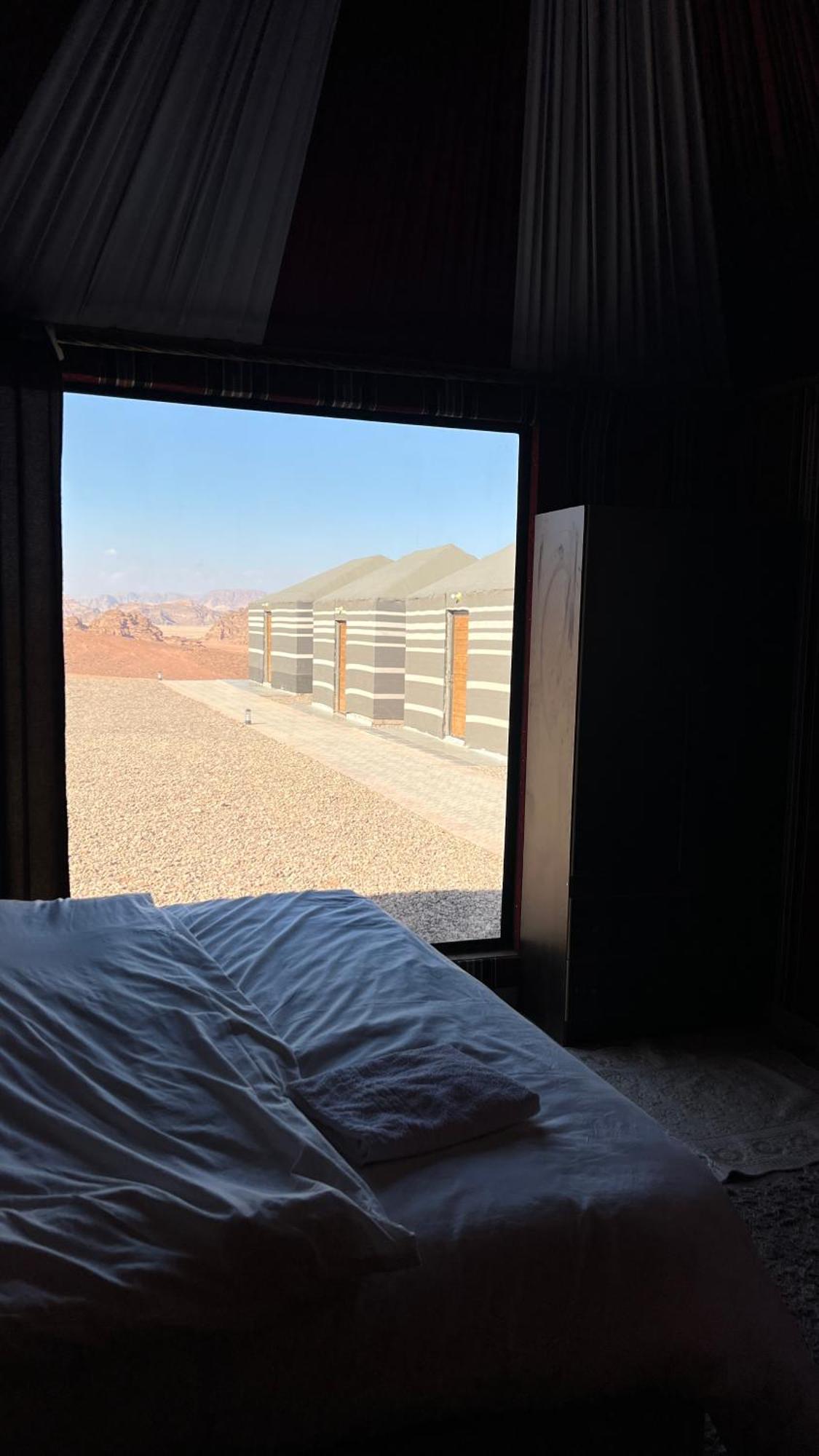 Sunlight Camp Apartment Wadi Rum Ngoại thất bức ảnh