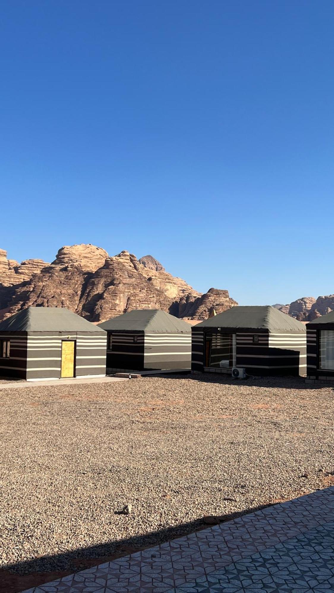 Sunlight Camp Apartment Wadi Rum Ngoại thất bức ảnh